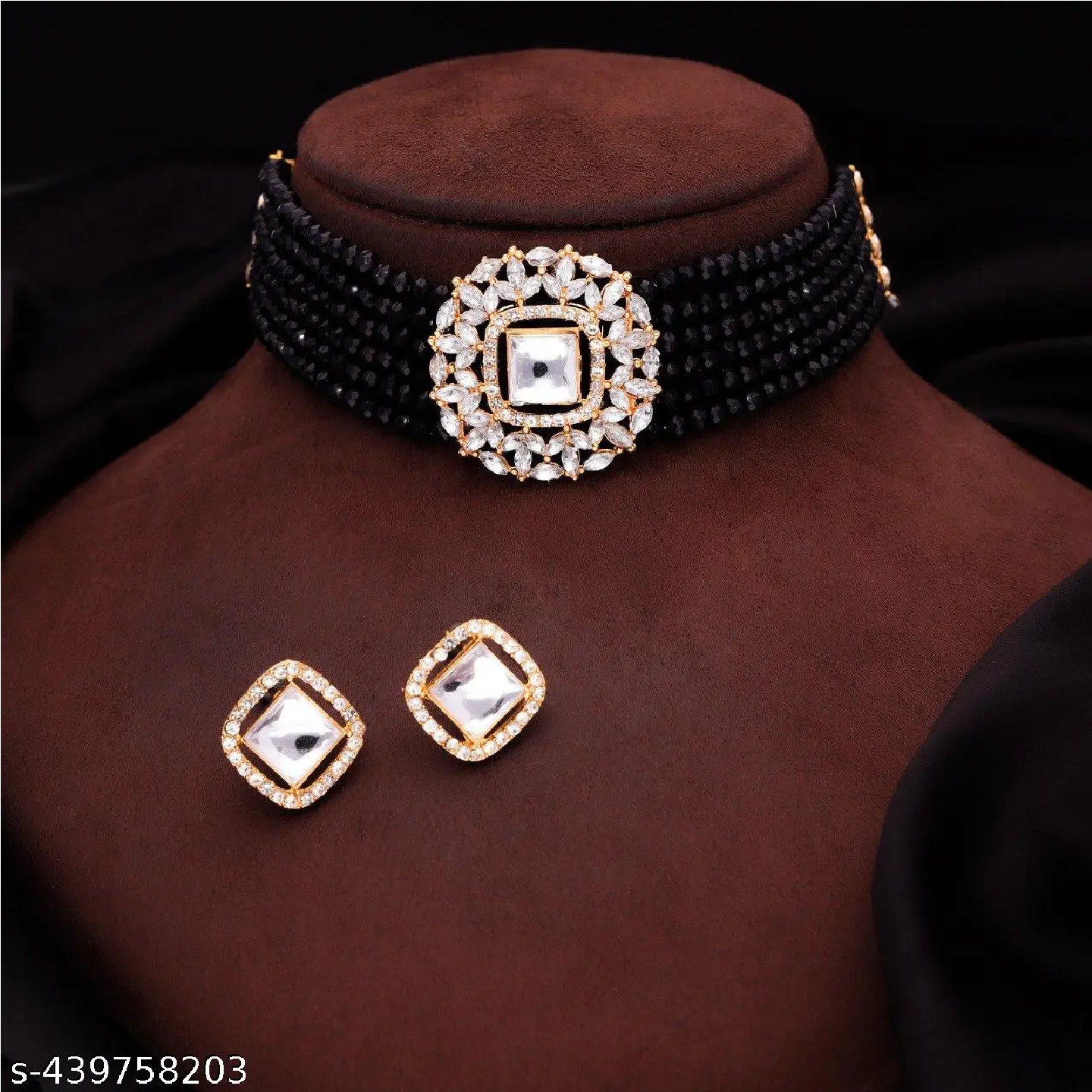 Feminine Glittering Jewellery Sets For Women